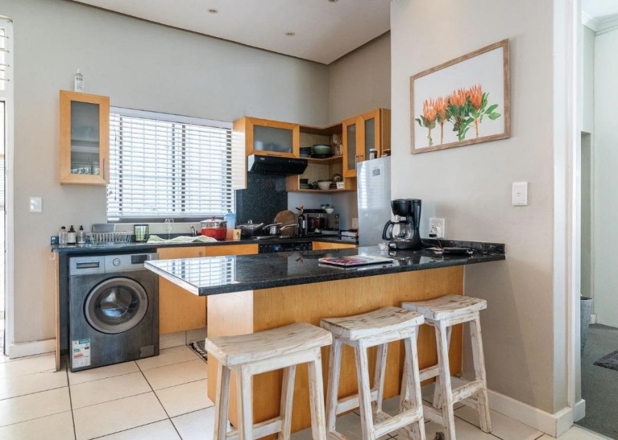 2 Bedroom Property for Sale in Bantry Bay Western Cape